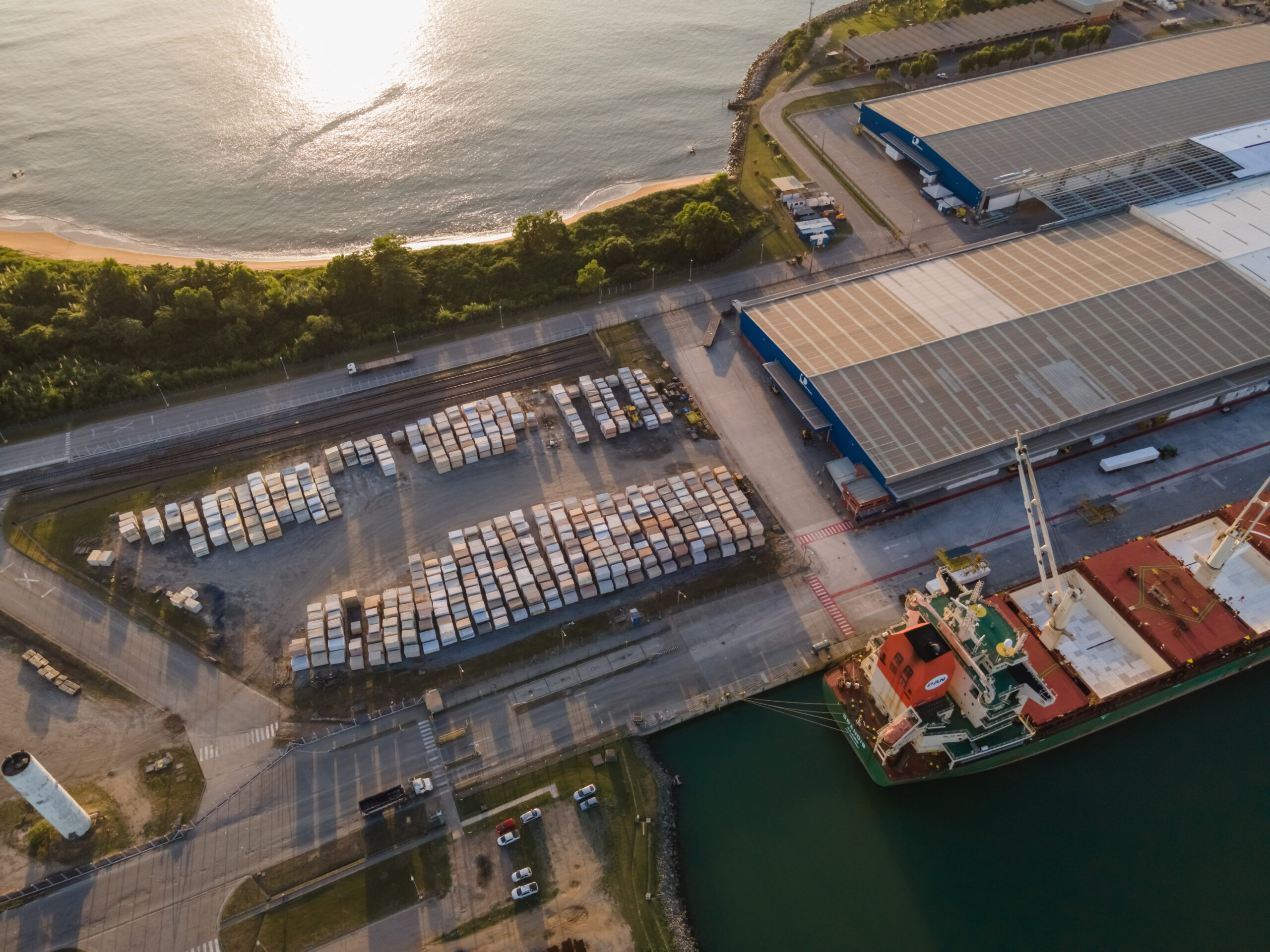 Portocel apresenta ao mercado infraestrutura para movimentar granito