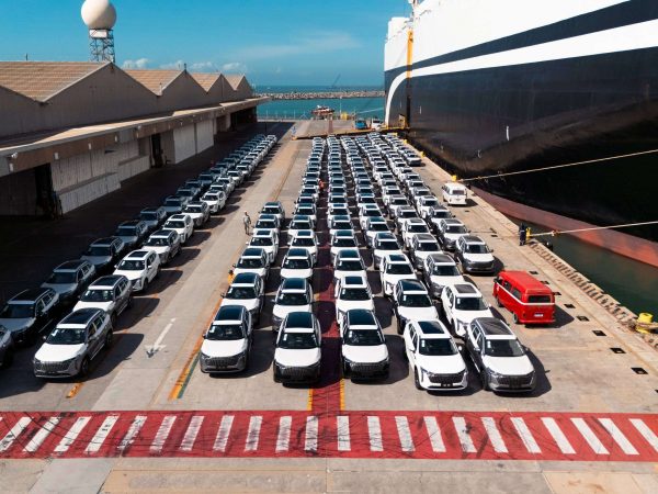 Portocel desembarca 4.300 veículos da GWM e já chega a 50 mil carros movimentados em 2026